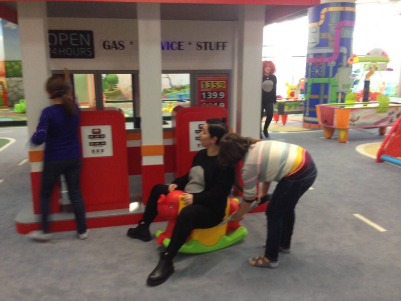 It’s easy to make children happy! image