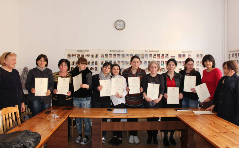 Training at the “Institute of Therapy”. image