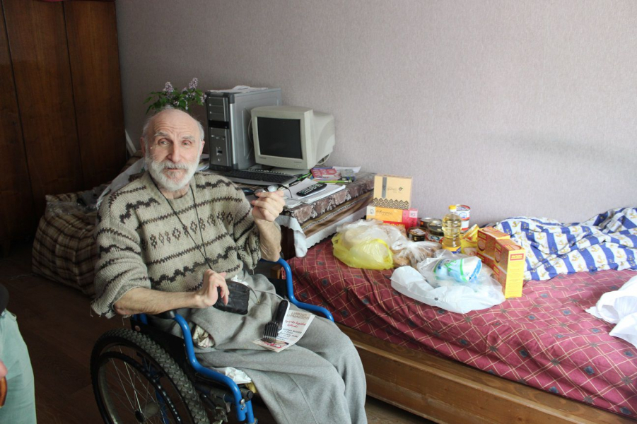 Lonely Professor Davit Sharvashidze was immensely happy thanks to your attention image