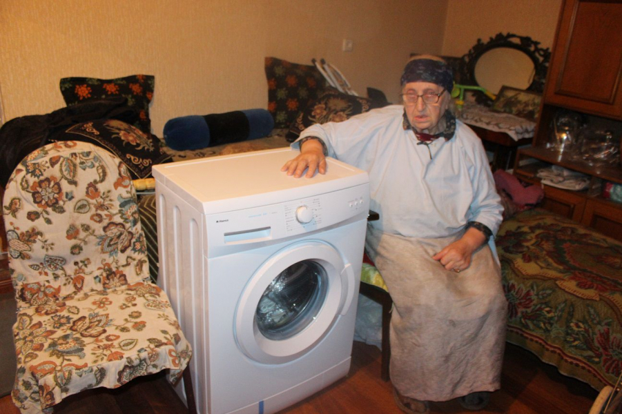 Assistance for Eprosine Kobiashvili. image