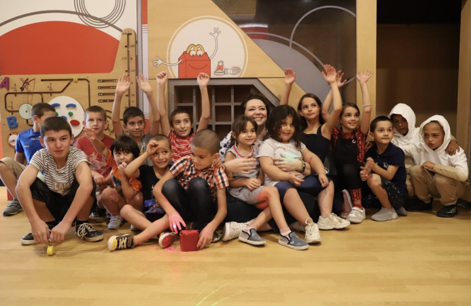 We are happy when the children aided by the Fund are happy! We are even happier than the kids who have eaten delicious food! image