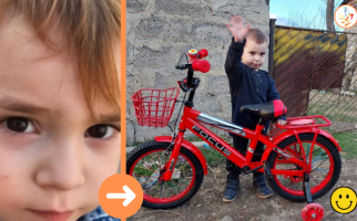 I have the liveliest mom and the reddest bicycle!